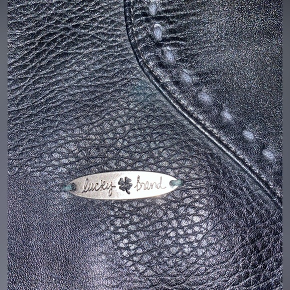 LUCKY BRAND "Abbey Road" Messenger Bag - Picture 5 of 10